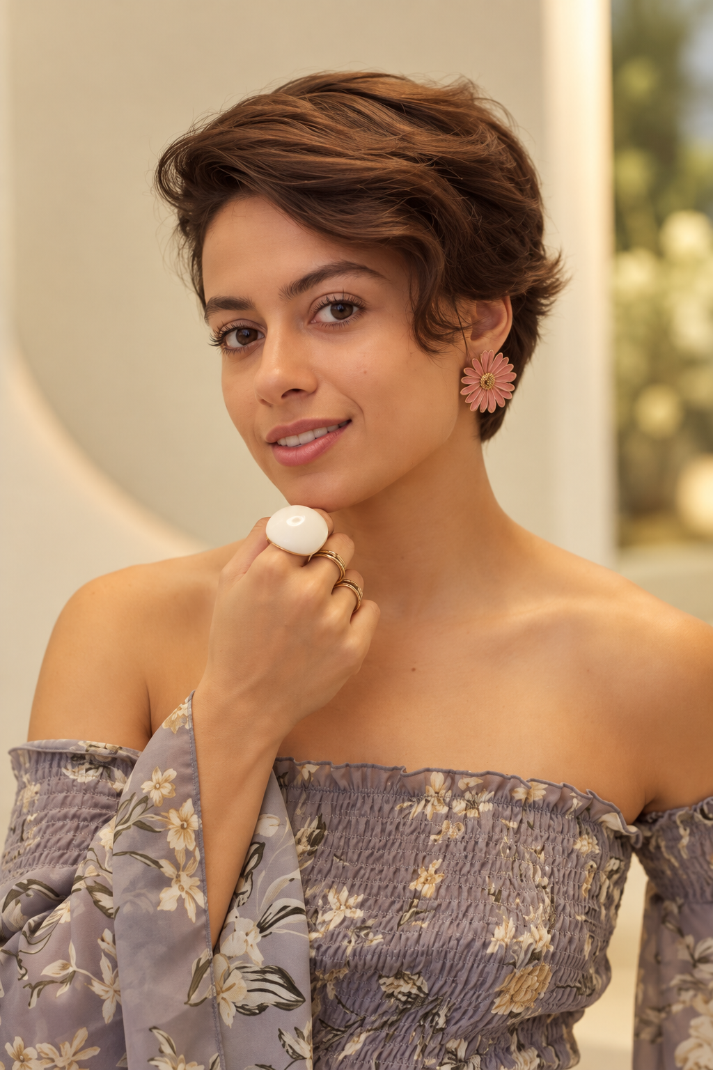 pixie cuts for thin wavy hair: Chestnut curtain layers