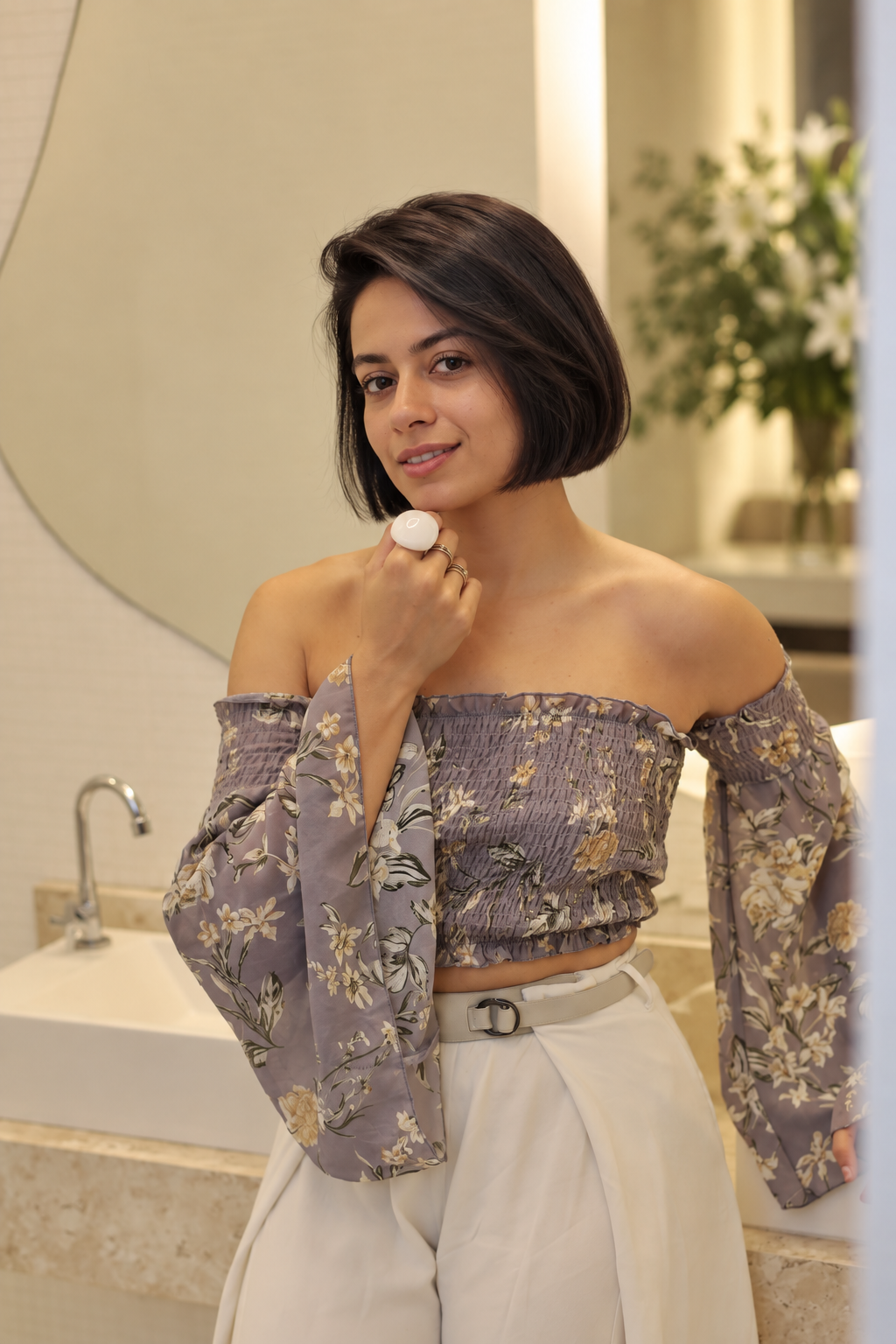 pixie cuts for thin wavy hair: Raven blunt bob