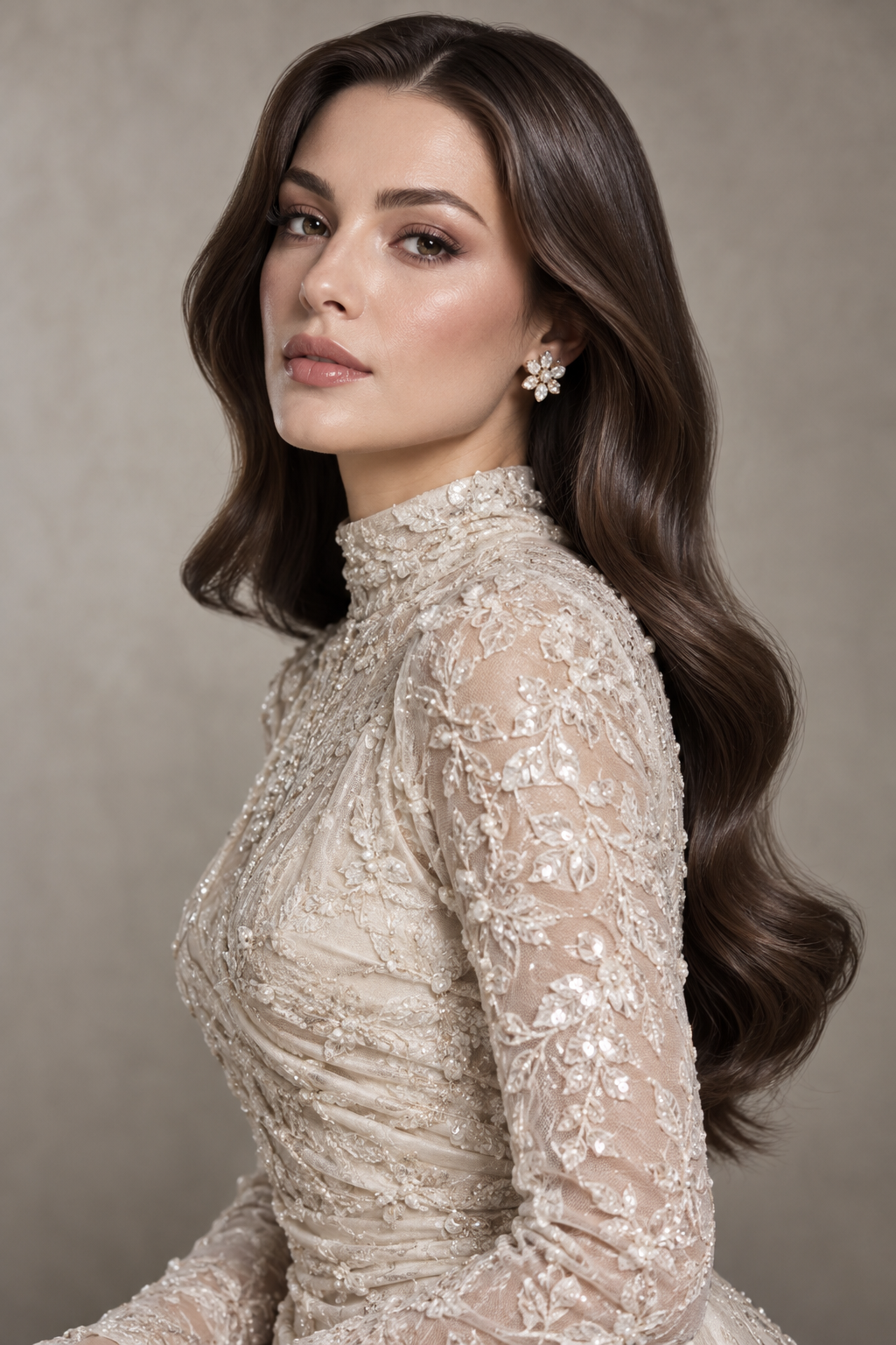 hairstyles for strapless dresses: smooth glass-hair finish