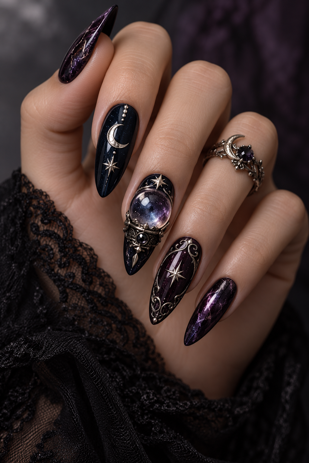 Crystal Ball witchy Halloween nails